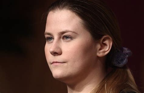 Natascha kampusch was born in a council estate on the edge of vienna. Natascha Kampusch Kidnap Case to Reopen Following Claims ...
