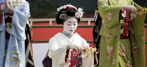 heian shrine maiko performance 6 kumazemi flickr