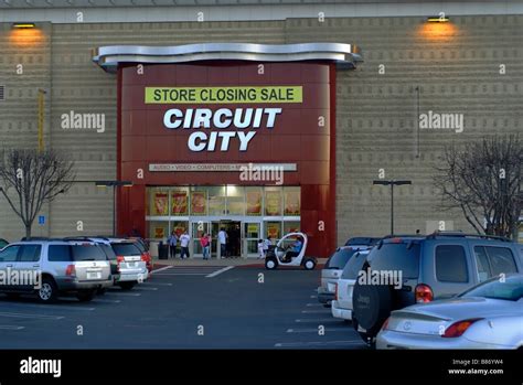 Circuit City Store Hi Res Stock Photography And Images Alamy