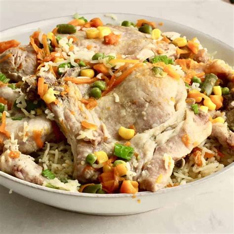 When the pot display reads hot, rub the chops with the paprika, half of the pepper, 1/2 teaspoon of the garlic powder, and about 1/2 teaspoon of. Instant Pot Pork Chops & Rice with Vegetables - Two Sleevers
