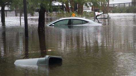 Hurricane Sally Photos Pensacola Sees Heavy Flooding As Sally Moves