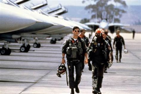 Heres What Its Like To Run A Carrier As The Top Gun Sequel Films