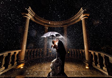 Rainy Day Weddings Worlds Best Wedding Photography