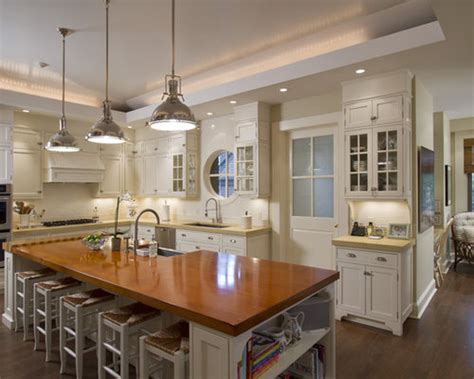 Lowes if there's wiggle room in your wallet? Above Cabinet Lighting Design Ideas & Remodel Pictures | Houzz