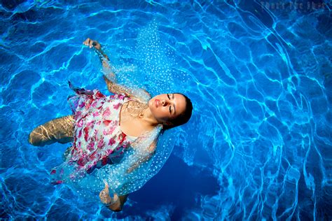 Tahny Swimming Pool Shoot Melbourne Photographer Blog