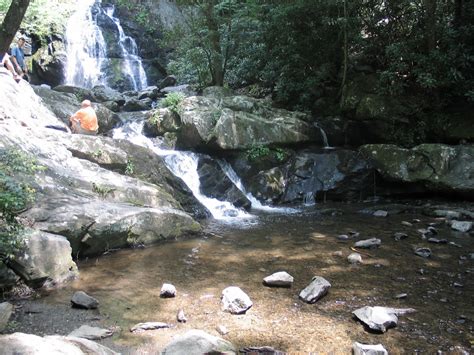 Tennessee's highland rim and cumberland plateau are nationally known for the cascades, gorges, rock houses and waterfalls nestled among their lush forestlands. Hiking the Smokies - Knoxville - Tennessee (TN) - Page 2 ...