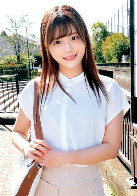 お嬢様大学に通う超美少女かのんさん（21才）大学3年生法学部＆ドラマ主役的美人保育士みう先生（23才）