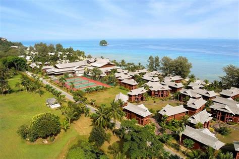 Accommodations offer separate sitting areas. Tioman Vacation, Tour Package and Hotels