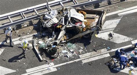 車両5台事故 女性死亡 千葉東金道路 読んで見フォト 産経フォト