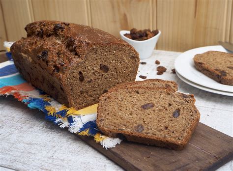 Toss raisins and pecans with 1 tablespoon of the flour mixture in a separate bowl. Raisin Bread | Paleo | The JOYful Table