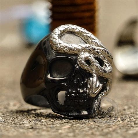 Skull And Snake Stainless Steel Ring Gthic
