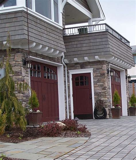 Unfortunately, the garage door visualiser doesn't currently support ie or edge. Maroon Front Door Color Idea | Garage door colors ...