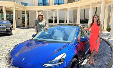 Live the High Life on the Gold Coast - WEEKENDER