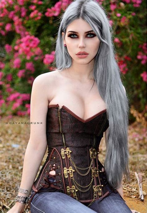 Model Dayana Melgares Welcome To Gothic And Amazing