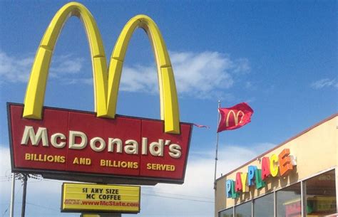 Supporter volmondig voor de rode duivels met onze exclusieve red devils burgers: Cómo van los ingresos de McDonald's en EEUU y el mundo ...