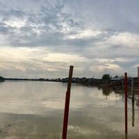 Or when you're making your way back down to kuala lumpur. Pasir Penambang - Kuala Selangor, Selangor