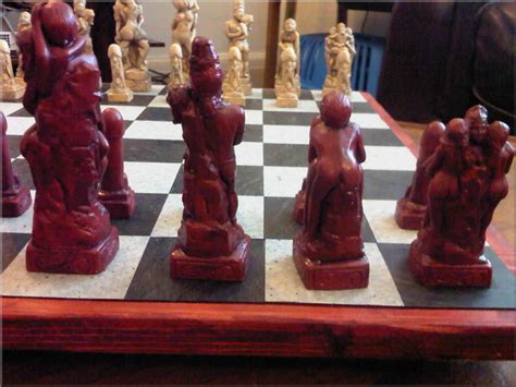 Adult Erotic Sex Themed Kama Sutra Chess Set With 2 Extra Queens And