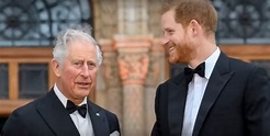 Il Principe Carlo sta trattando per aiutare suo figlio Harry ...