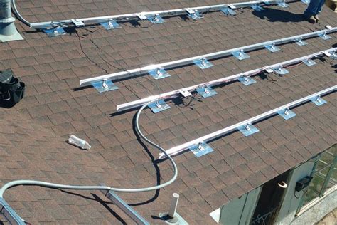 Besides, you don't have to worry about although an rv doesn't have as much space to install a solar panel as a house roof, you can still maximize it. Roof Mount Solar Panel Installation in Amarillo, TX - 3 | greensolartechnologies