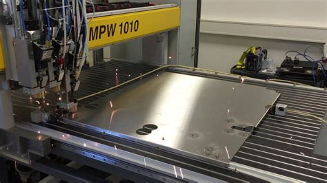 Stud Welding Automated Cnc Fastening Systems Mpw 1010 By Hbs Youtube