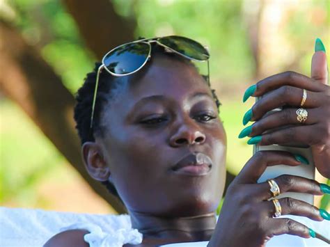 Akothee Ruthlessly Slams Two Fans For Criticizing Her Fashion Sense