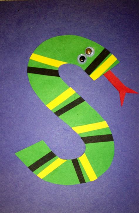 Pin By Regina Odonnell On Preschool Letter Crafts Letter S Crafts