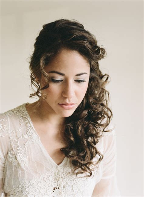 It creates very cool and stylish models with long, short or medium length haircuts, voluminous appearance of curling hair type. 25 Most Elegant Looking Curly Wedding Hairstyles ...