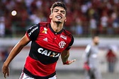 Aos 20 anos, Lucas Paquetá já convence a torcida do Flamengo | Flamengo ...