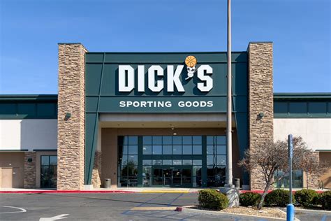 Dick's Sporting Goods CEO blasts retail crime after string of targeted