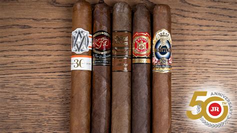Top 5 Dominican Cigars Of 2021 Jr Blending Room