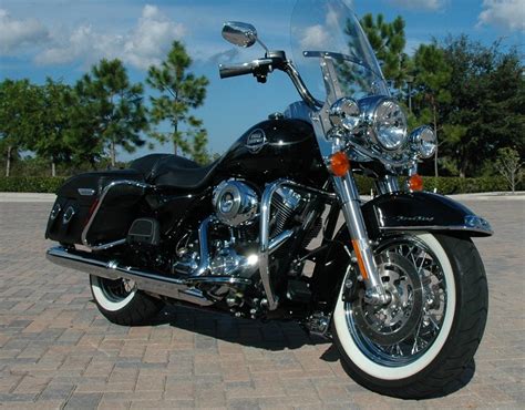 2012 Harley Davidson Flhrc Road King Classic Pictures Photos