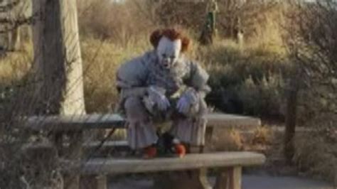 Video Of Scary Clown Spotted In Albuquerques Bosque Goes Viral Youtube