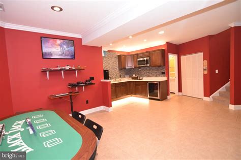 5413 Lick River Ln, Gainesville, VA 20155 | MLS# VAPW2056584 | Redfin