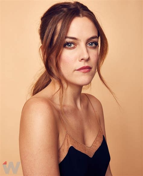 Girlfriend Experience Star Riley Keough Exclusive Portraits Photos