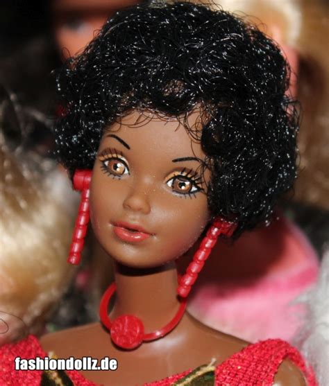 Mattels Erste Black Barbie Feiert Ihren 40 Mit Neuauflage