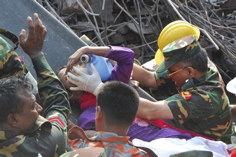 Bangladesh Factory Collapse Woman Survives For 17 Days In Rubble