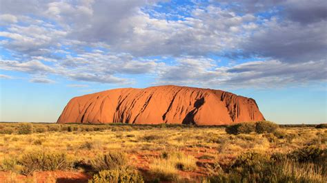 Uluru Australia / Ayers Rock Exploring The Heart Of Australia - Knudson ...