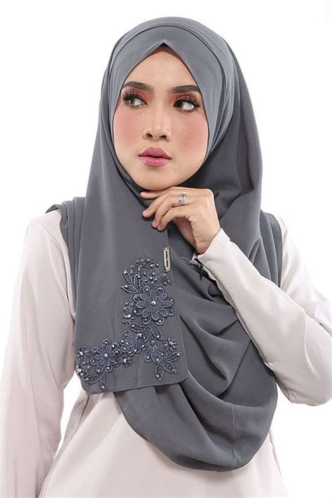 instant hijab slip on arjeeta aida naim instant shawl by instant hijab scarf styles hijab