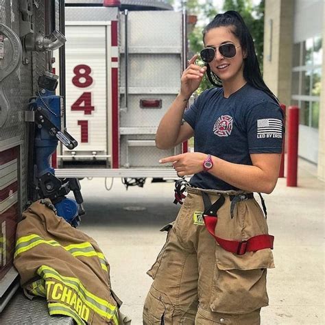 Pin By Luana Mesquita On Bombeira Female Firefighter Girl