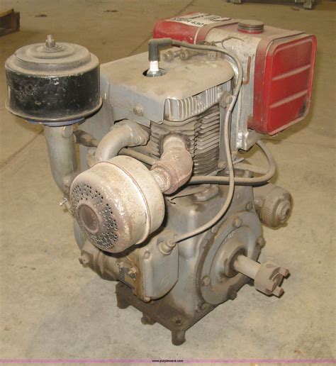 Wisconsin Aenld Single Cylinder Gas Engine In Wichita Ks Item H4301