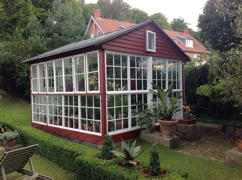 These small diy greenhouses come in 4 mini designs with plans. 23 Wonderful Backyard Greenhouse Ideas