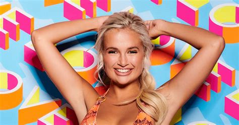 Love Island S Molly Mae Hague Shows Off Changed Appearance After Removing Facial Filler Mirror