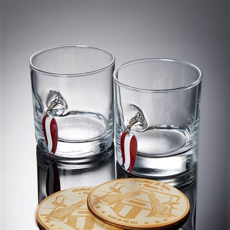 Lure Rocks Glass Set Of 2 Glasses 2 Wooden Coasters Benshot Touch Of Modern