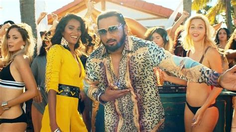 Womens Commission Request Lift Ban Honey Singhs Vulgar Song Makhna