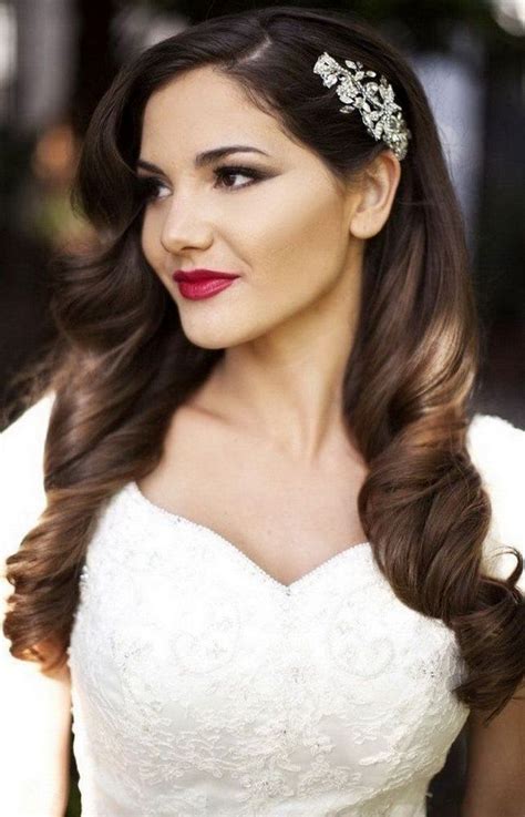 You can absolutely rock rubber bands with a weave style. Pilihan Tatanan Rambut Ini Akan Membuatmu Jadi Pengantin ...