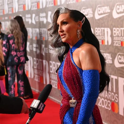 Michelle Visage Wearing Union Jack Gown At Brits In Tribute To Geri