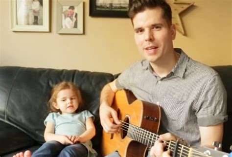 Video Padre E Hija Cantan Amigo Fiel De Toy Story Y Son