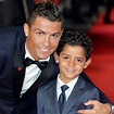 Cristiano Ronaldo y su hijo: ¡de tal palo... tal peinado! - Foto 1