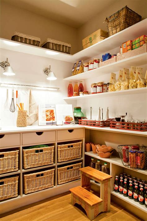 Se pueden aplicar a diseños de cocinas amplias o más pequeñas. Cocinas: decoración de cocinas grandes y pequeñas - ElMueble