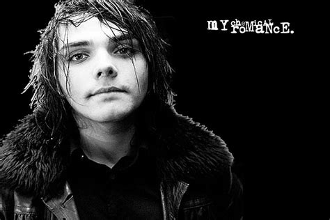 Gerard Way Wallpapers Top Free Gerard Way Backgrounds Wallpaperaccess